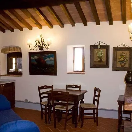 In Capolona/toskana 23622 아파트 *